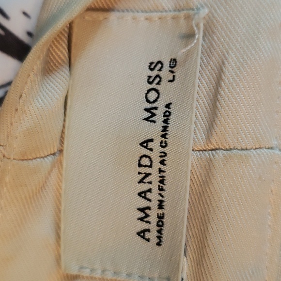 Amanda Moss Cream Stretch Blazer - Picture 2 of 3